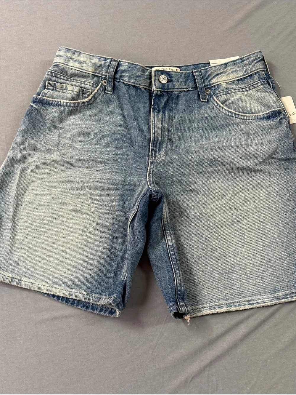Free People Solana Low Rise Long Denim Shorts 33 NWT